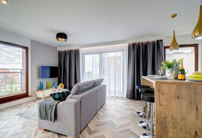 Live & Travel Apartments