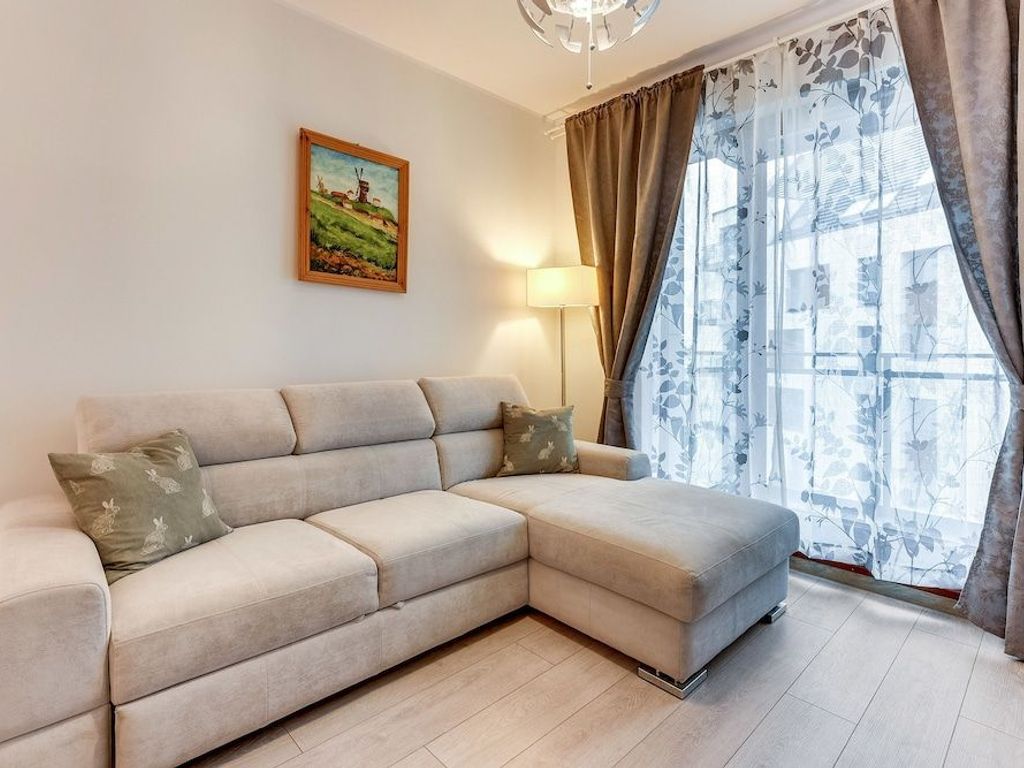 Apartinfo Island Apartments