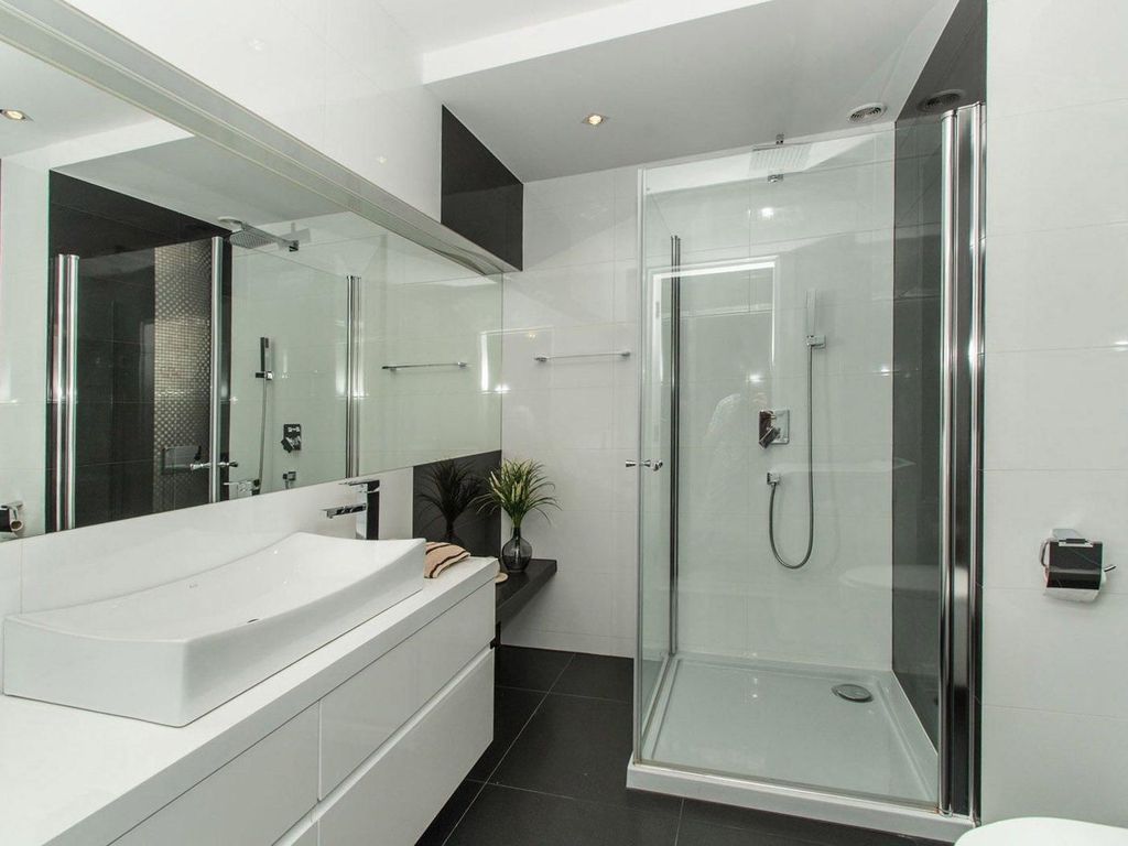 City Lights Apartments - Topolowa 48