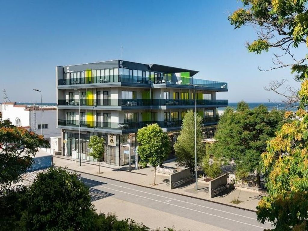 RIVA Mamaia Aparthotel