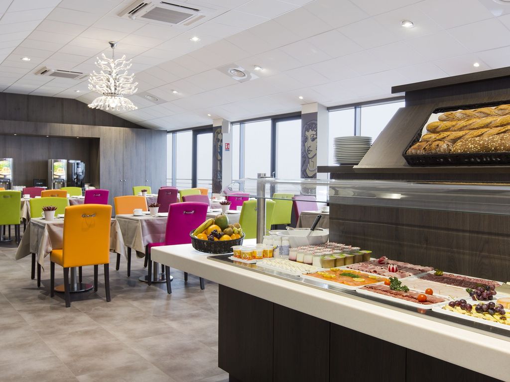 Hôtel Roi Soleil Prestige Plaisir - St Quentin