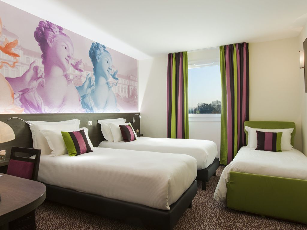 Hôtel Roi Soleil Prestige Plaisir - St Quentin