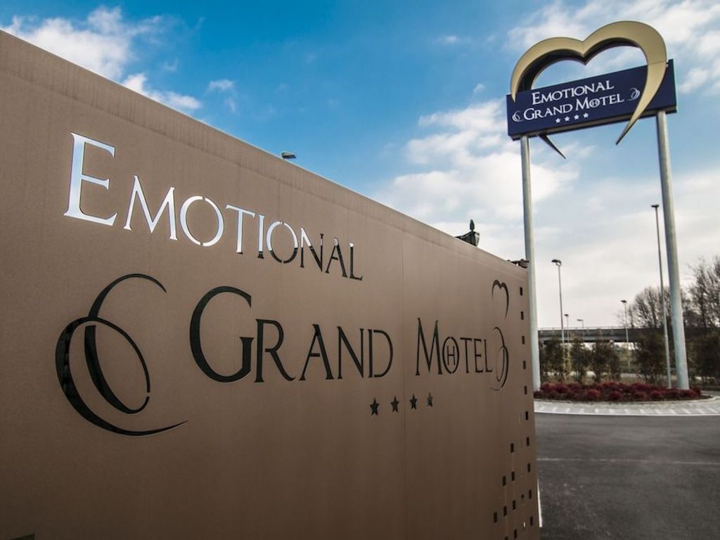 Emotional Grand Motel