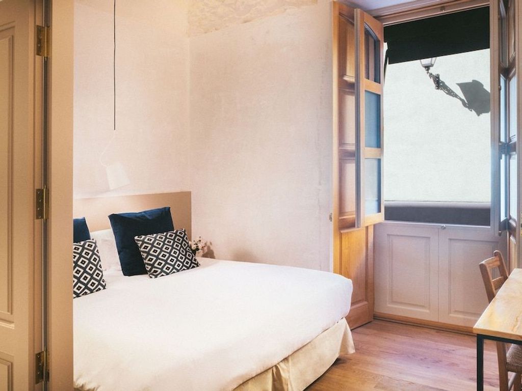 VEINTIUNO Emblematic Hotels by Airnest