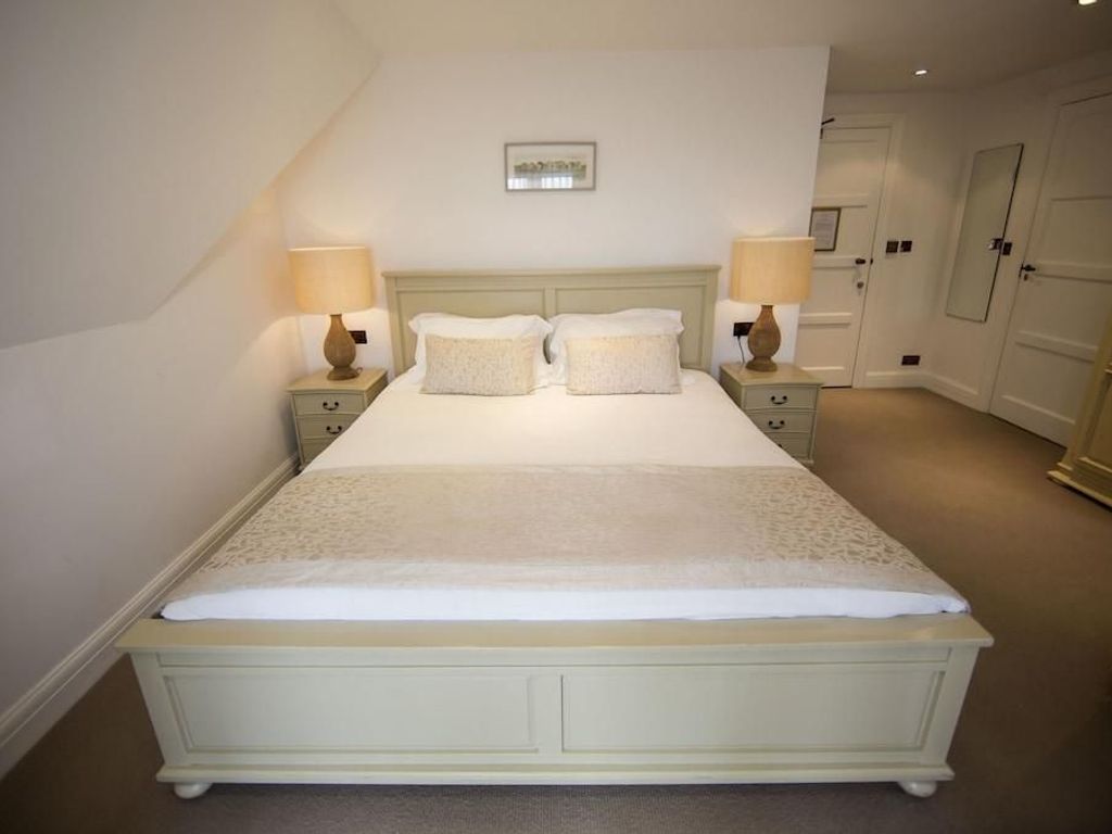 Holm House Hotel