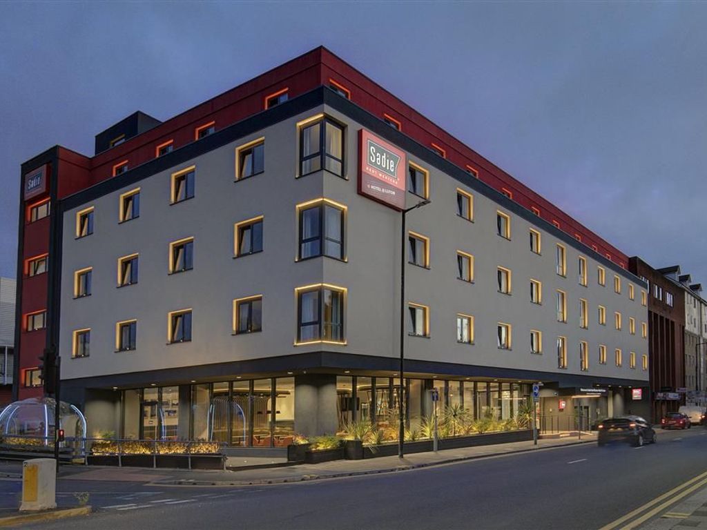 Spark by Hilton Luton