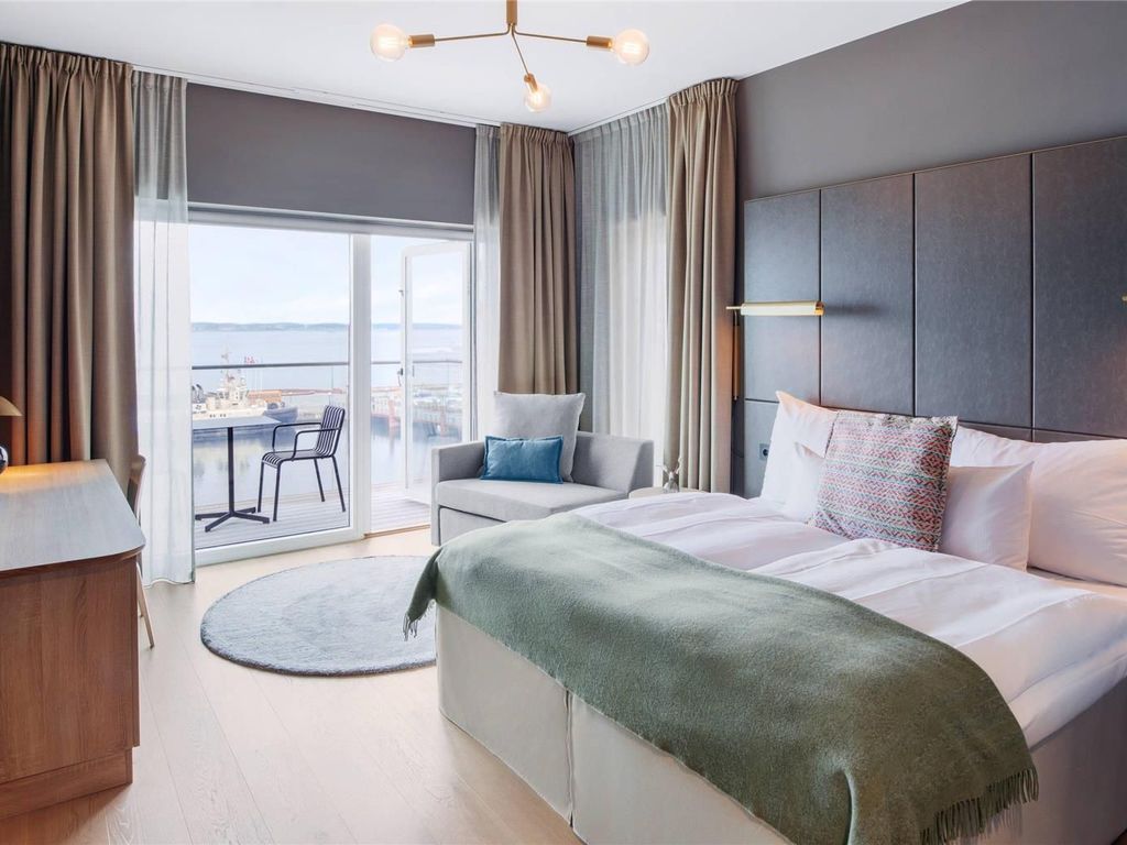 Clarion Hotel Sea U