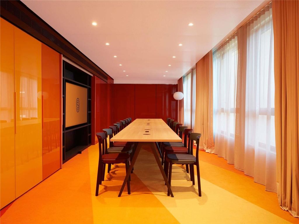 SO/ PARIS Hotel