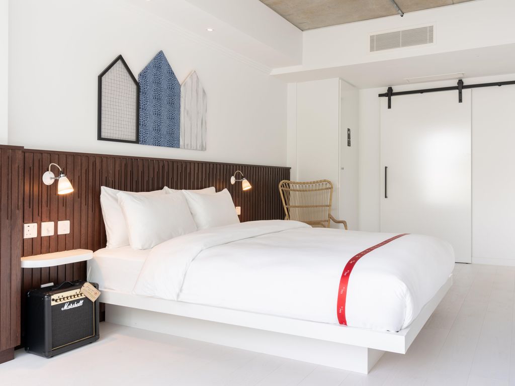 Ruby ZOE HOTEL LONDON by IHG