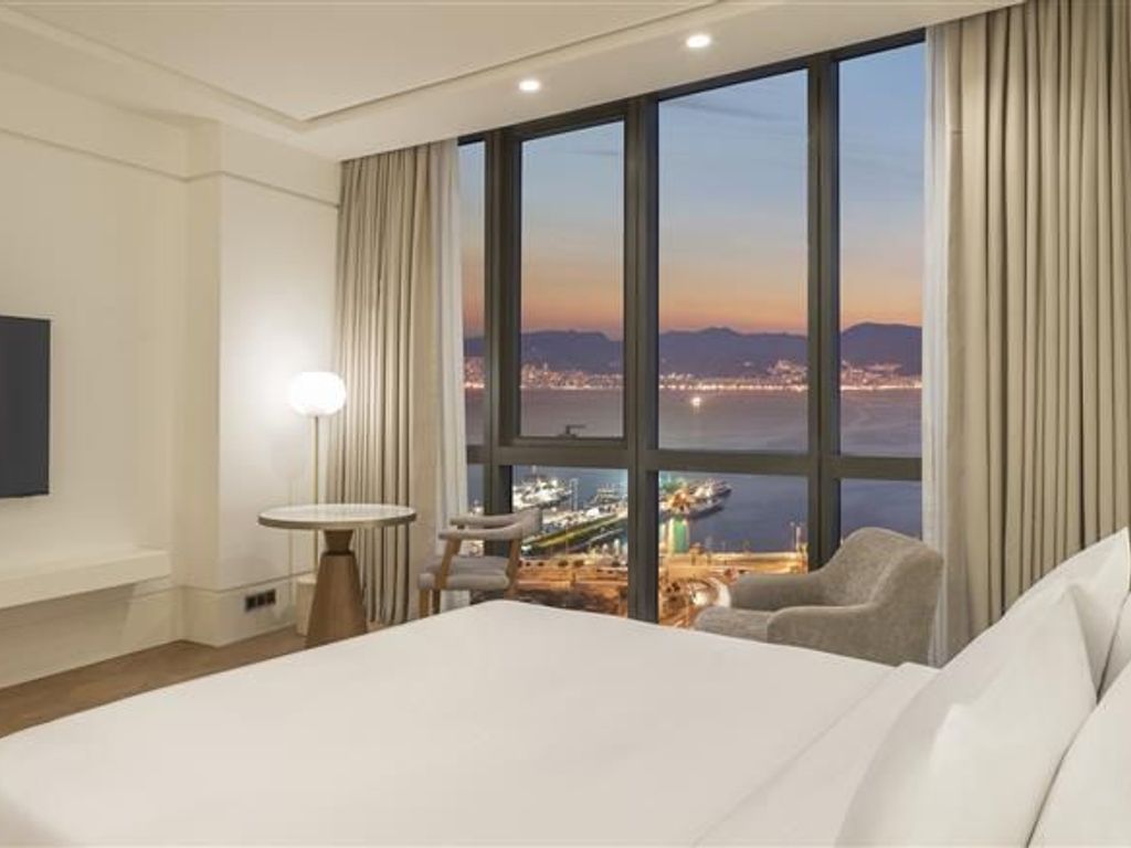 Grand Hyatt Izmir IstinyePark