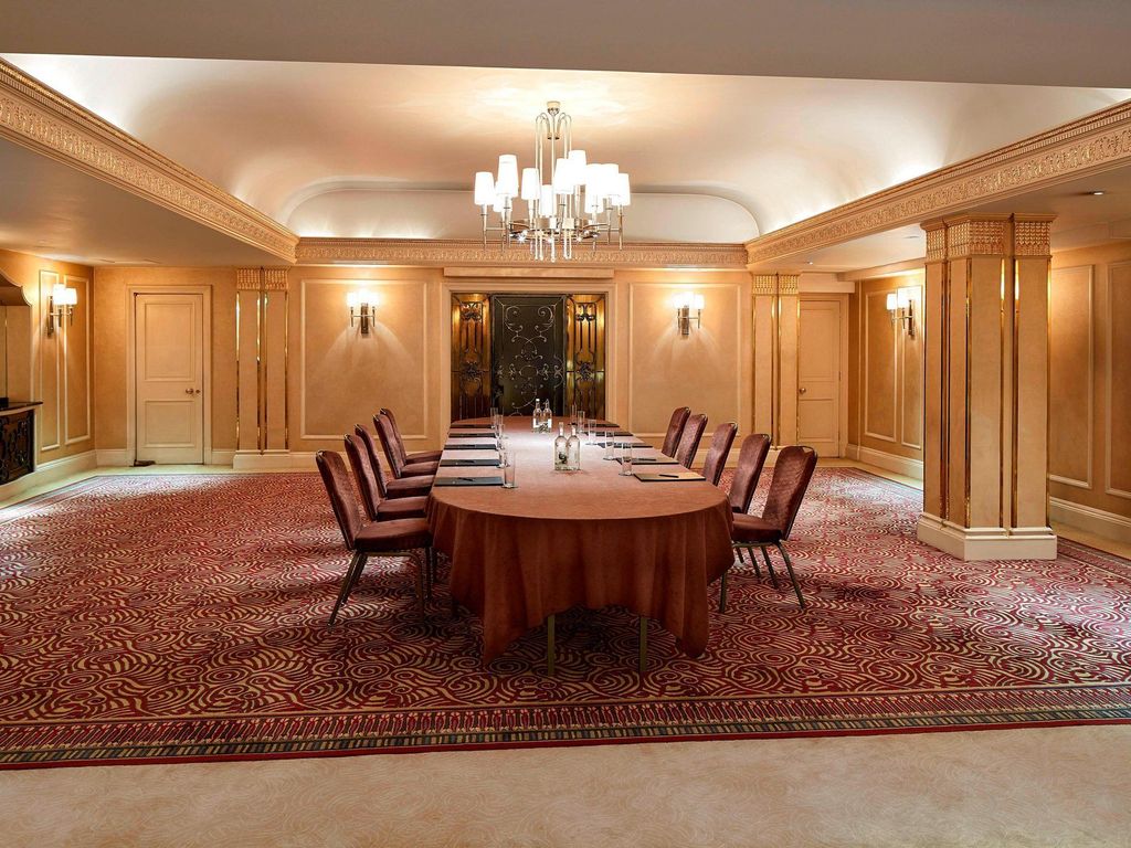 THE ST REGIS LONDON