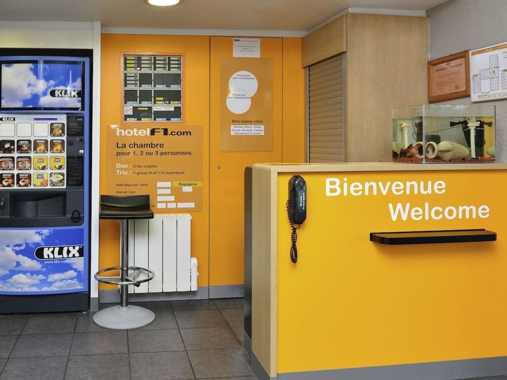 hotelF1 Evreux Sud