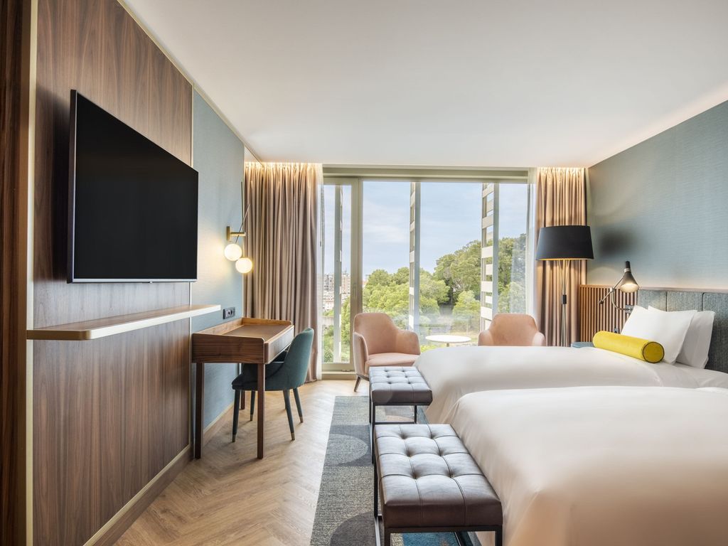 Renaissance Porto Lapa Hotel
