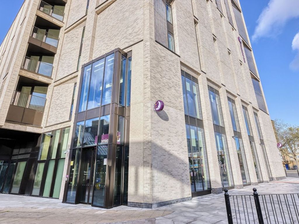 Premier Inn London Canary Wharf (Westferry)