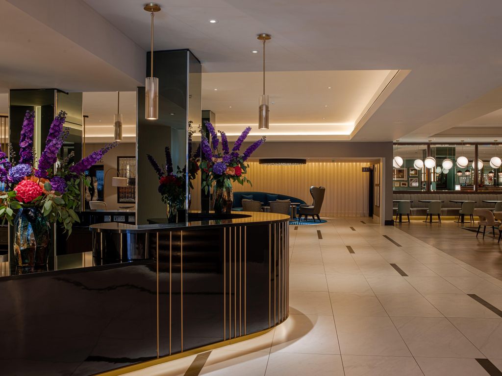 Strand Palace