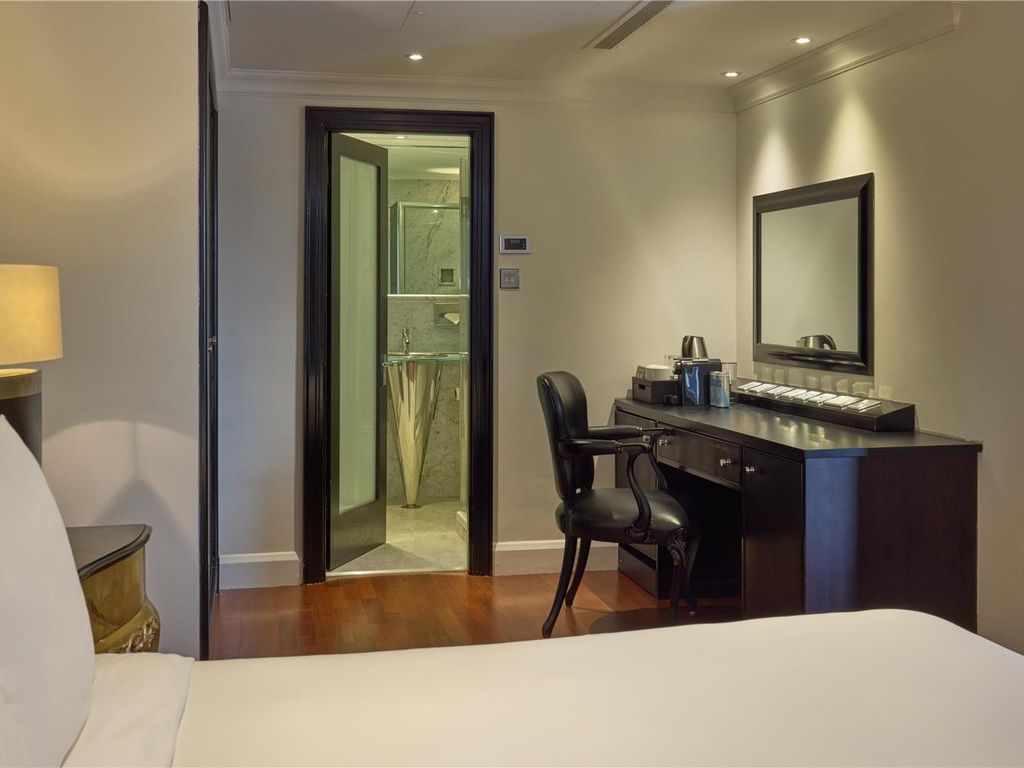 Radisson Blu Hotel London Leicester Square