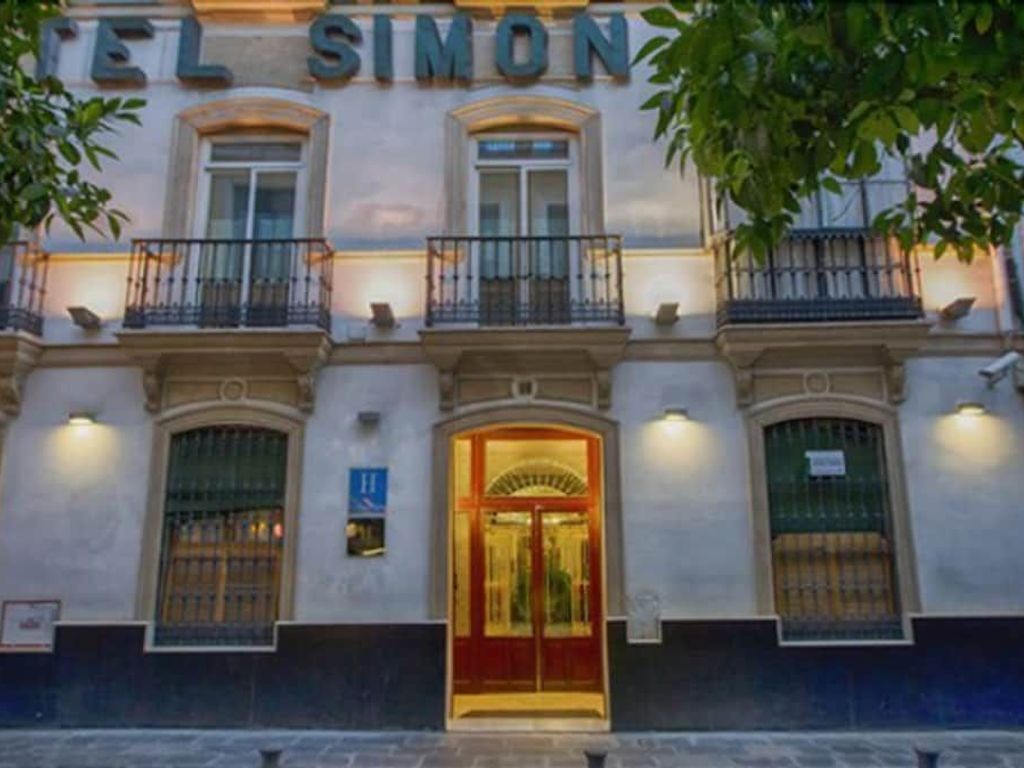 Hotel Simón