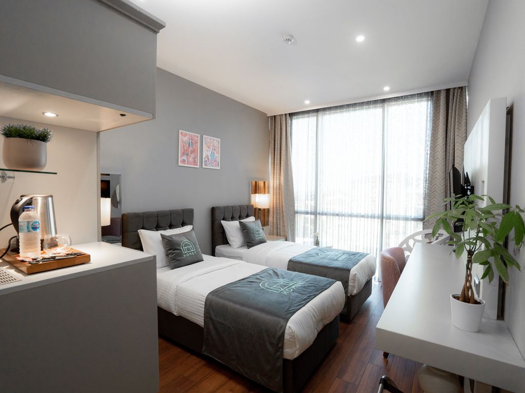 HOMEY AIRPORT HOTEL