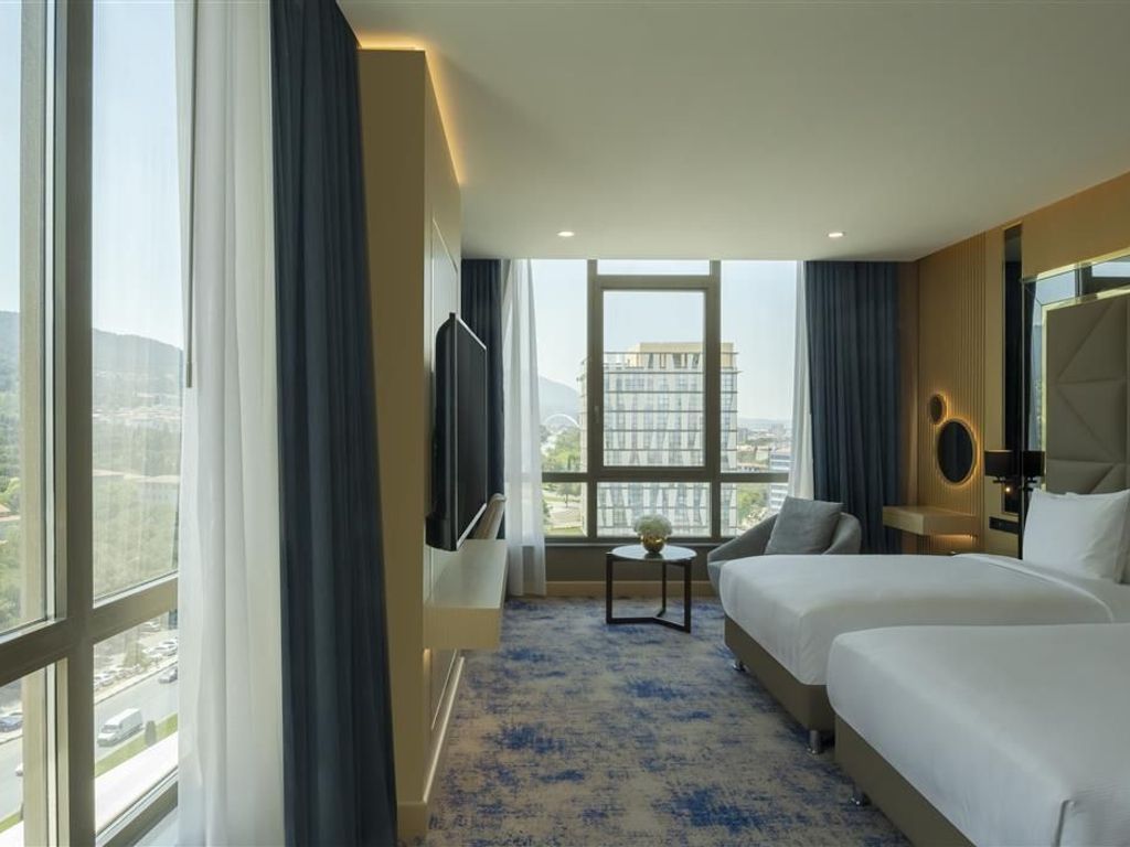 Manisa.26oubleTree by Hilton Manisa
