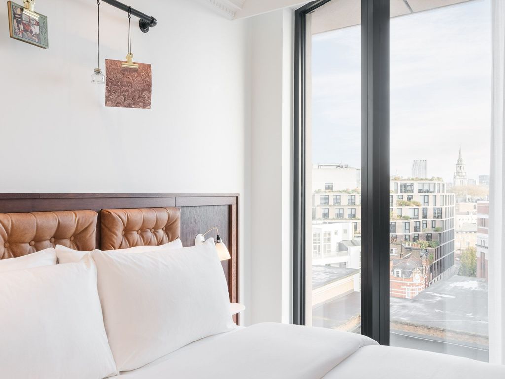 Ruby STELLA HOTEL LONDON by IHG