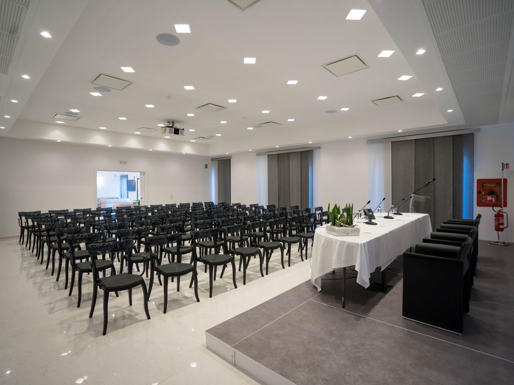 PM Hotel