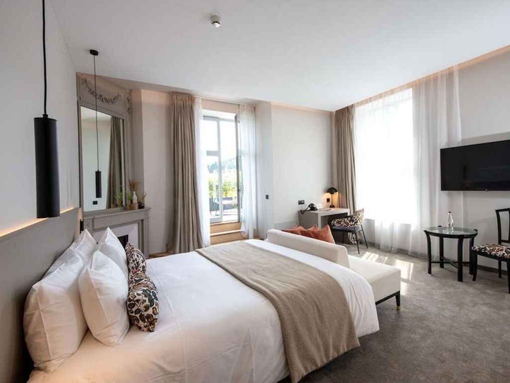 Best Western Premier Le Chapitre Hotel & Spa