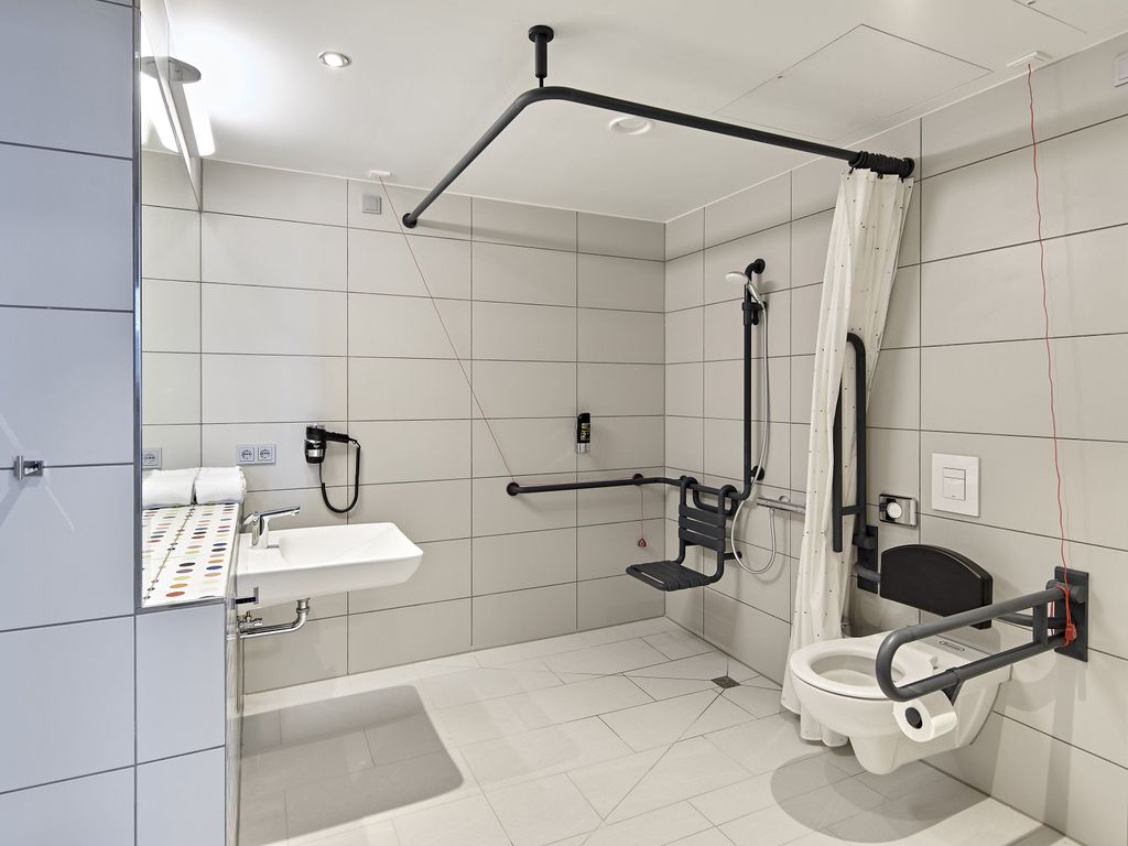 MEININGER Hotel Köln West