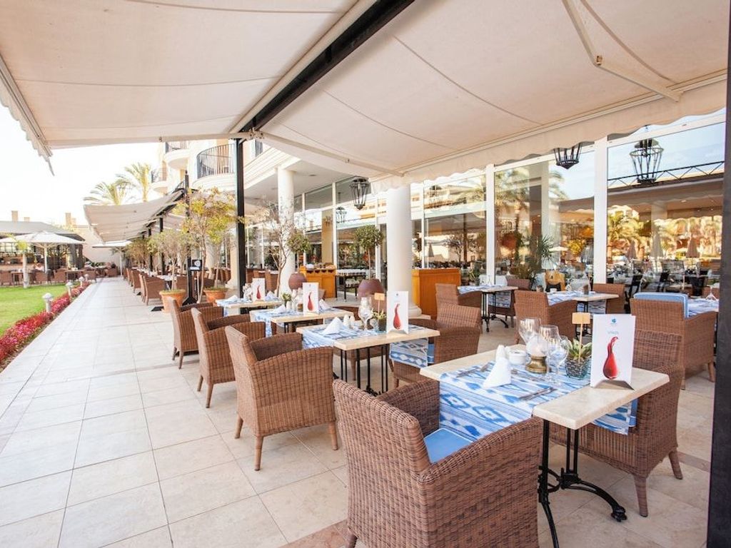 Grupotel Playa de Palma Suites & Spa