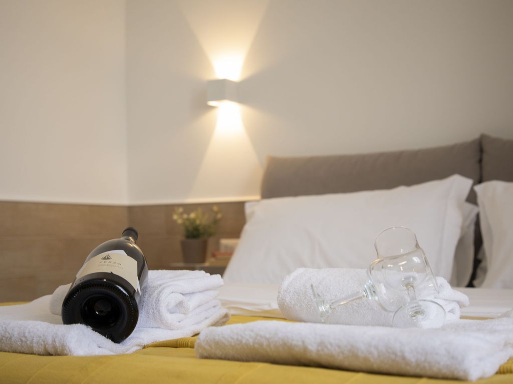 H22 Hotel