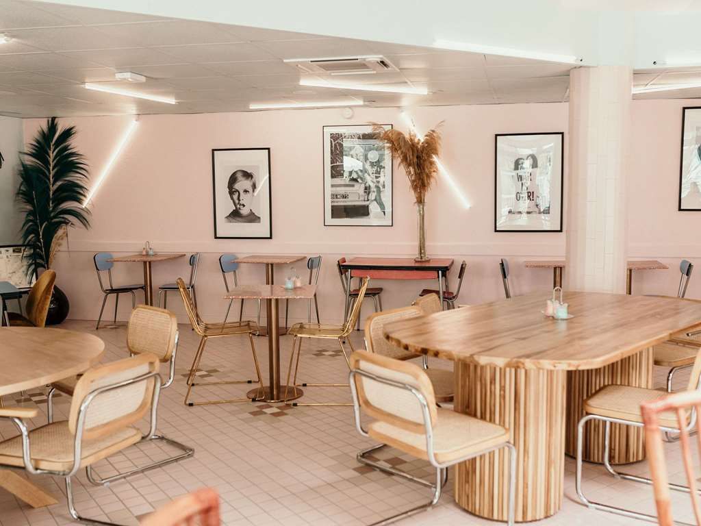 Ibis Styles Pont du Gard Route d'Avignon