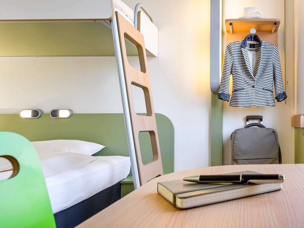 ibis budget Ambérieu-en-Bugey Château-Gaillard