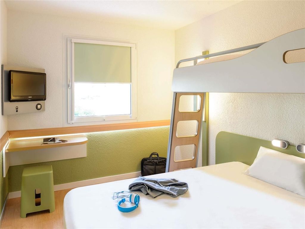 ibis budget Ambérieu-en-Bugey Château-Gaillard
