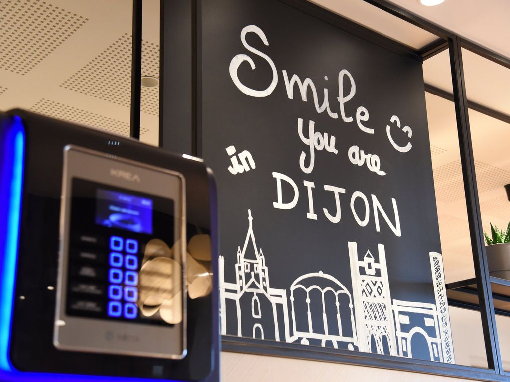 Holiday Inn DIJON SUD - LONGVIC by IHG
