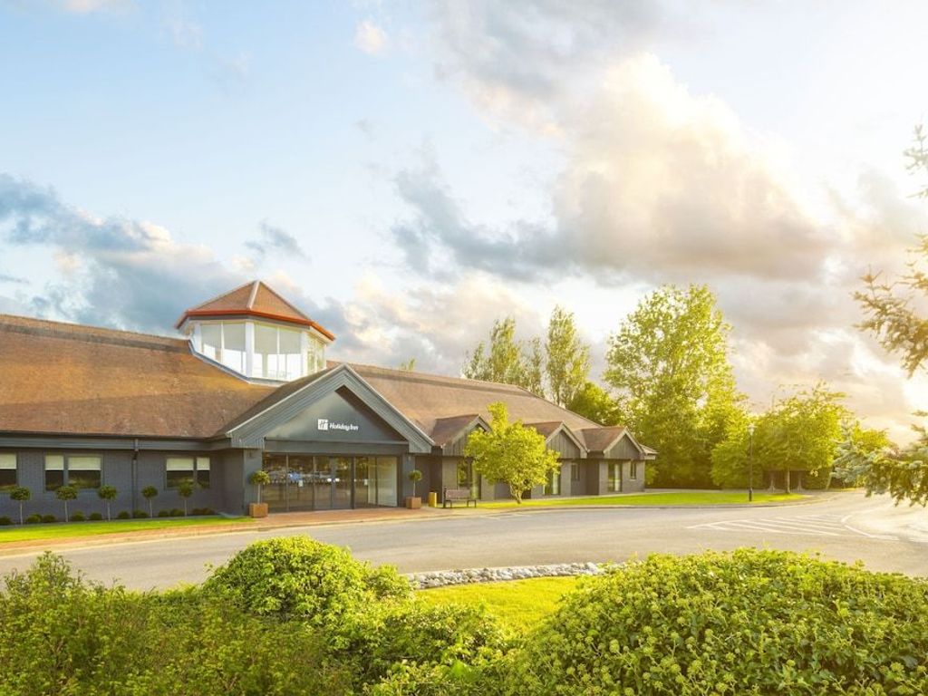 Holiday Inn AYLESBURY by IHG