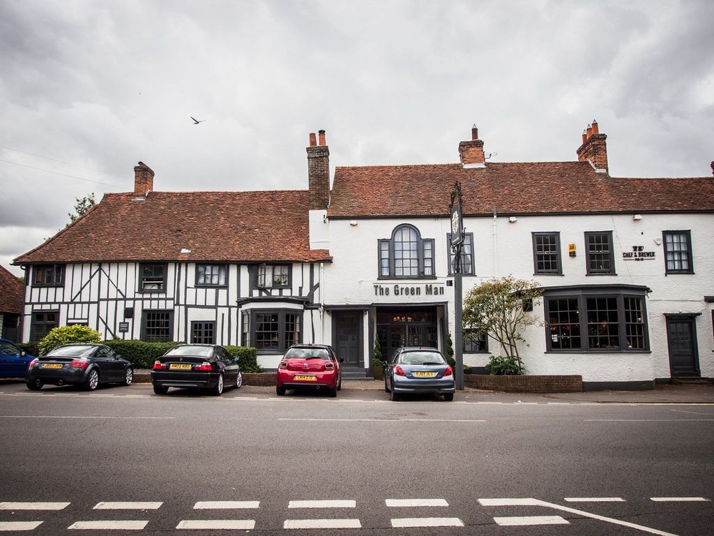 Green Man Old Harlow by Chef & Brewer Collection