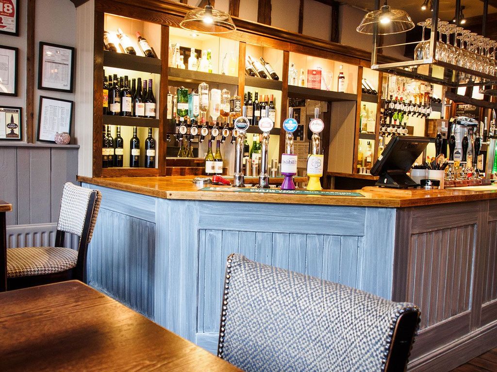 Green Man Old Harlow by Chef & Brewer Collection