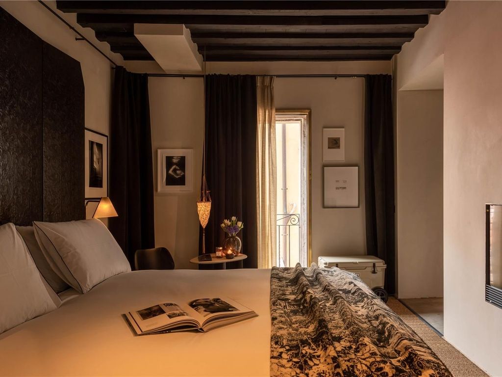 The Venice Venice Hotel