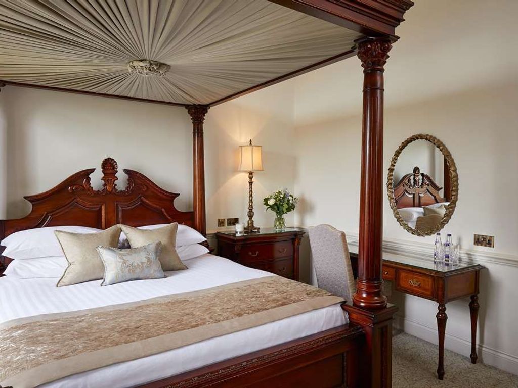 Macdonald Bath Spa Hotel
