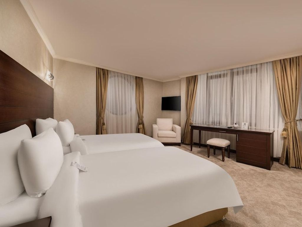 Rixos Park Belek - The Land of Legends Access