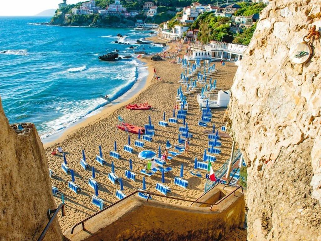 Grand Hotel Villa Parisi