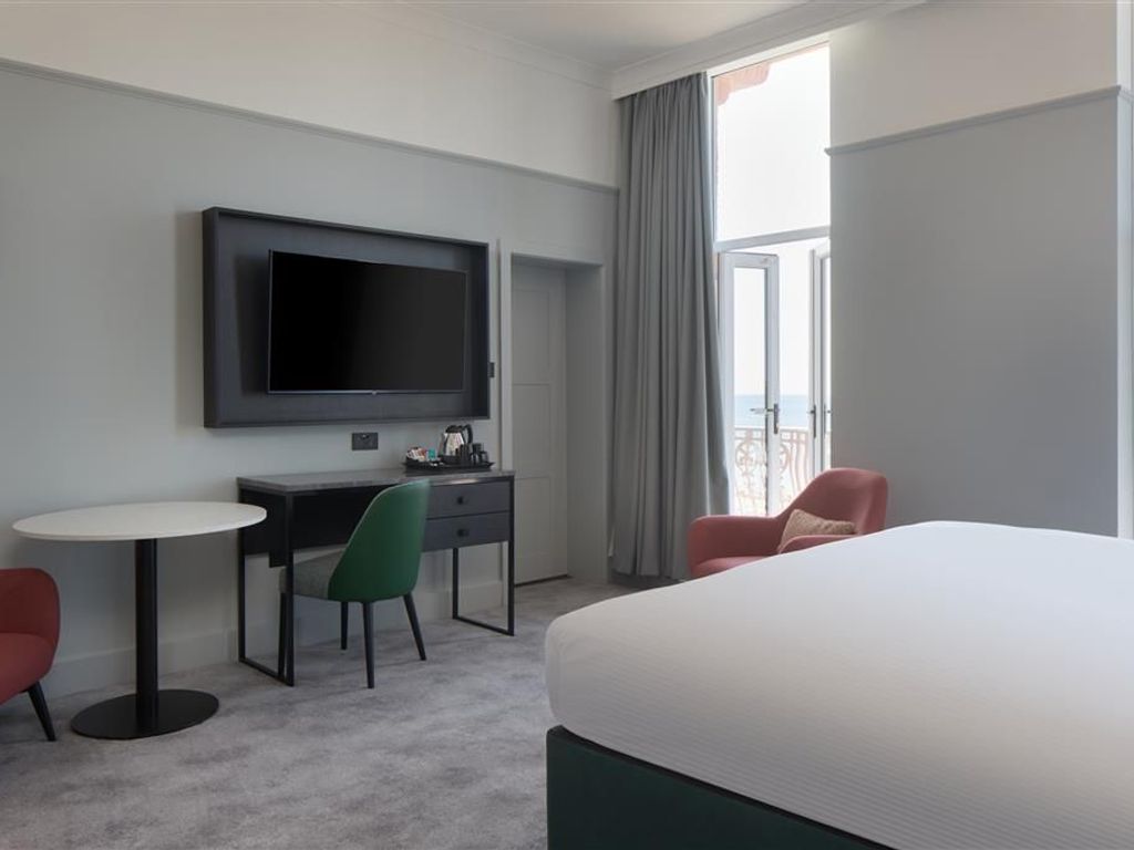 DoubleTree by Hilton Brighton Metropole