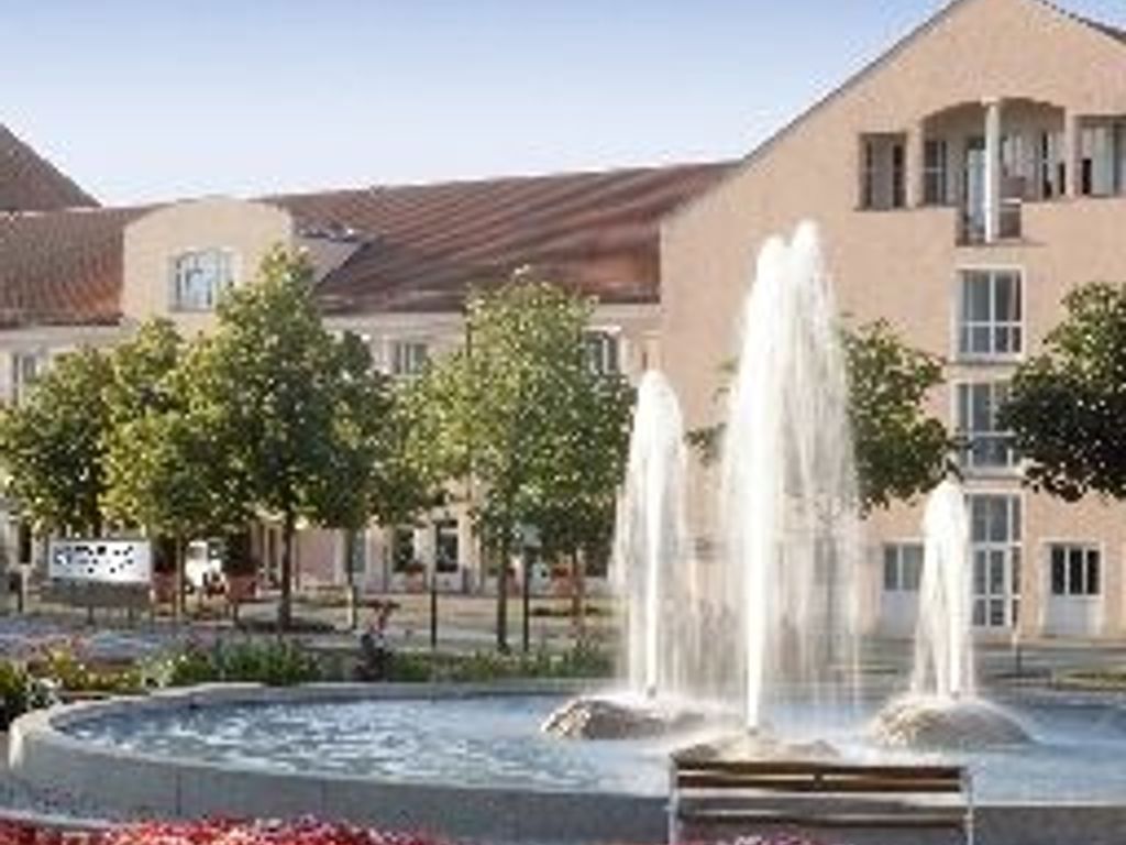 MAXIMILIAN Grand Hotel