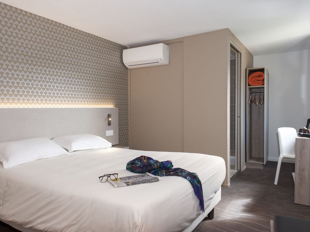 Brit Hotel Avignon Sud