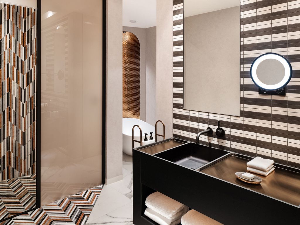 Paragraph Freedom Square a Luxury Collection Hotel Tbilisi