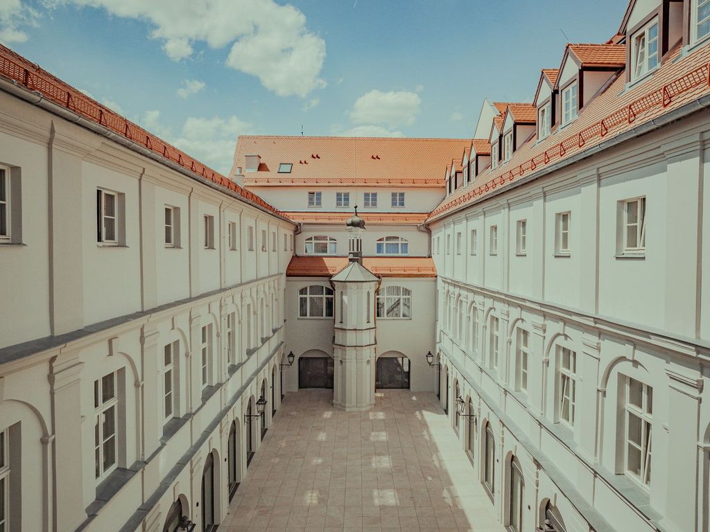 Mariandl am Berg