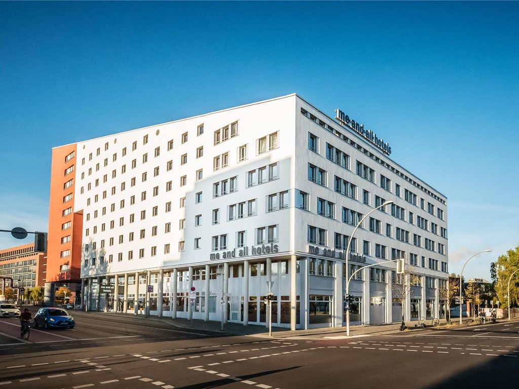 Me and All Hotel Berlin East Side by Hyatt