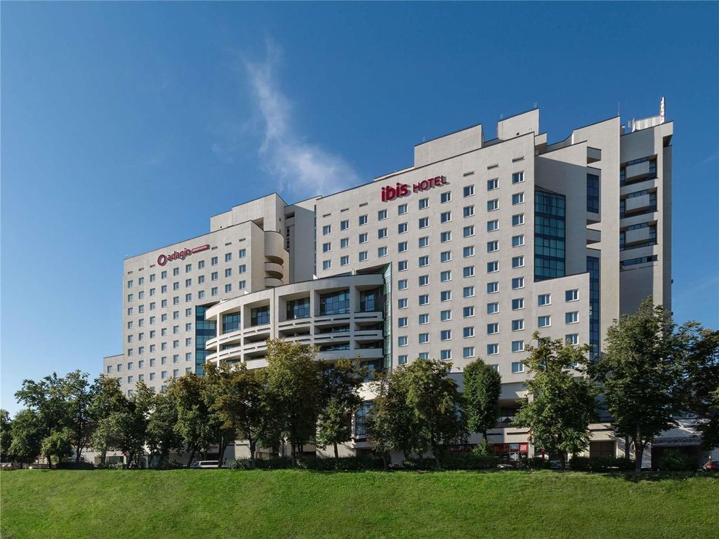 ibis Kyiv Beresteiska