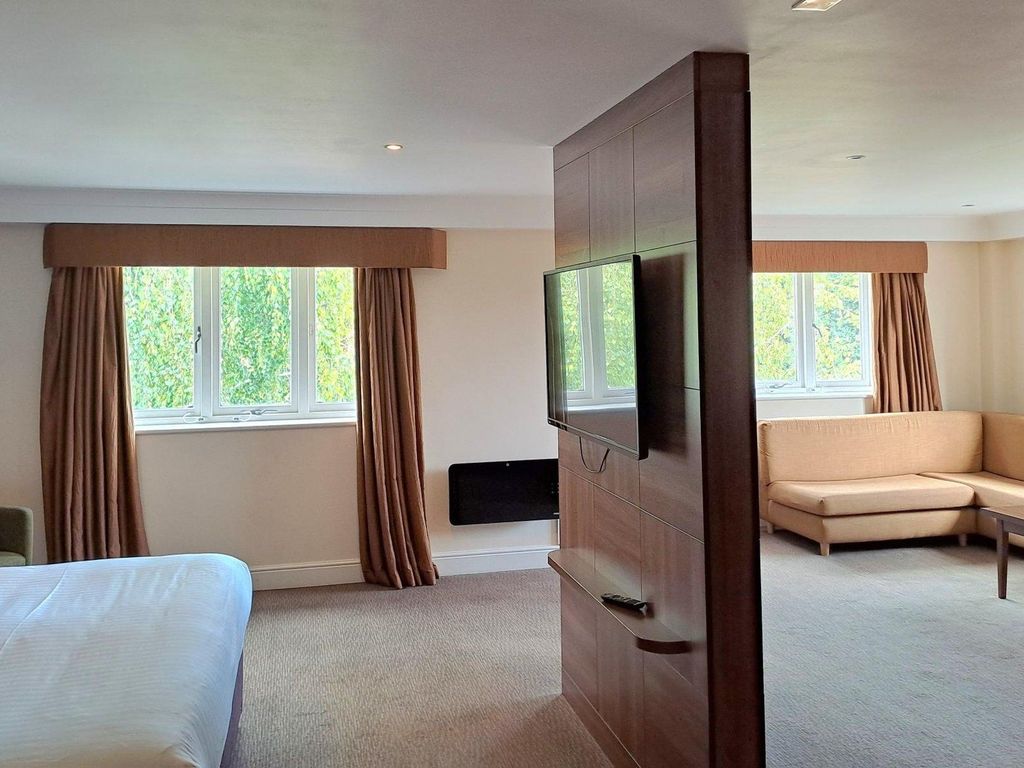 voco LETCHWORTH HALL by IHG