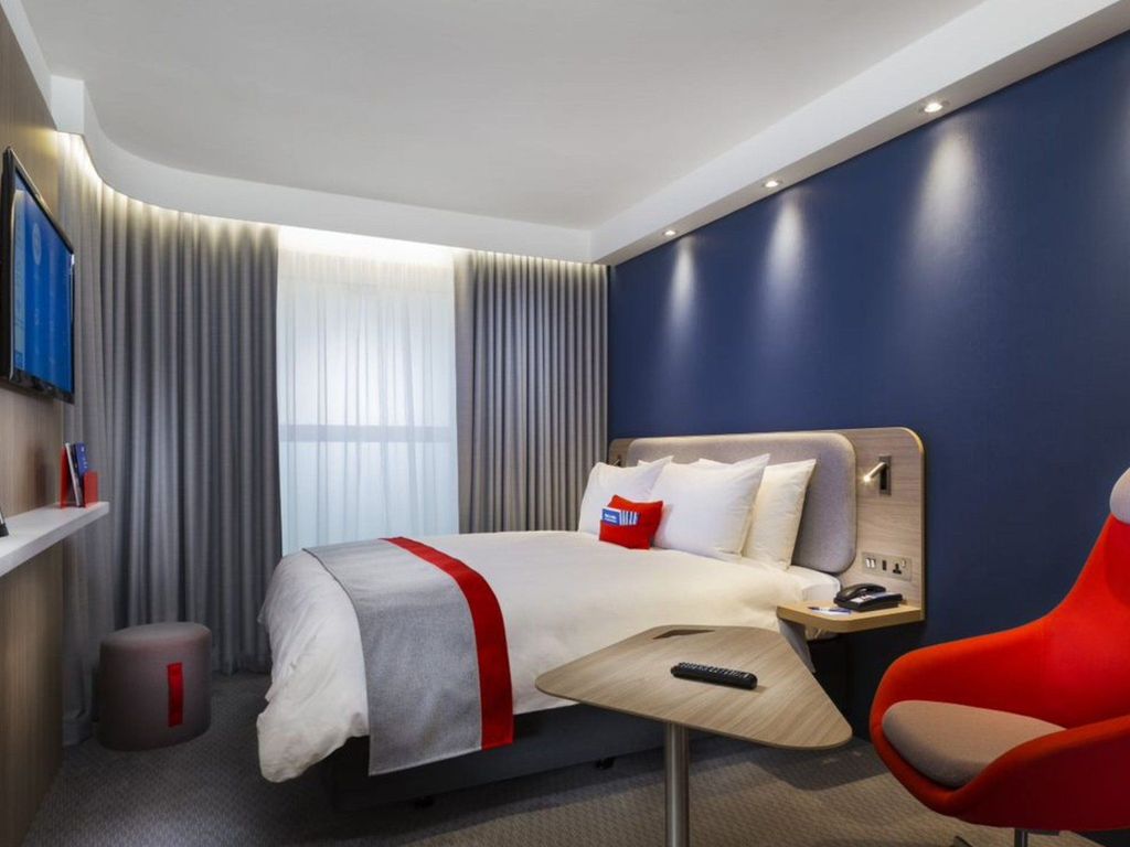 Holiday Inn Express PARIS - POISSY by IHG