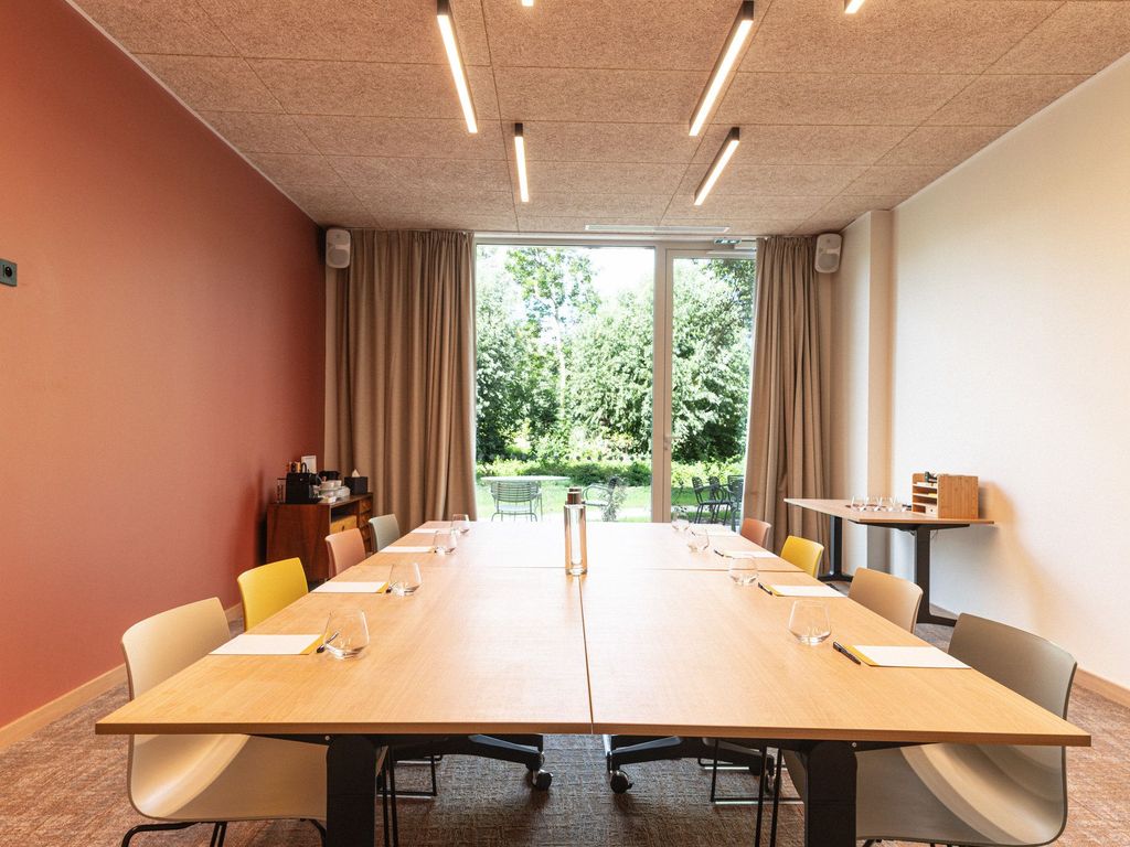 voco BEAUNE – CITÉ DES VINS by IHG